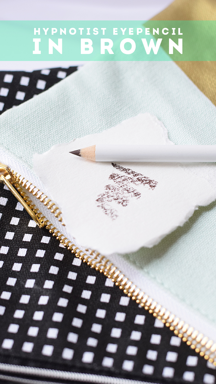 One of the best eyeliners in green beauty is now available in brown! (GMO free and Vegan!) 