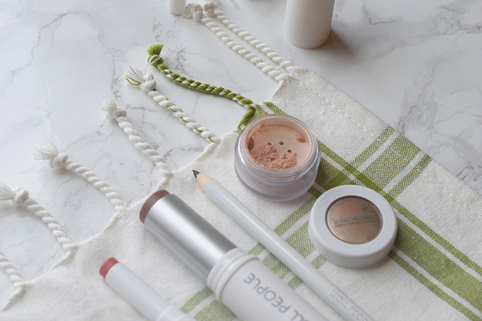 W3LL PEOPLE 5-Minute Face: Bronze Goddess - using beauty products that are all natural, vegan and cruelty free!