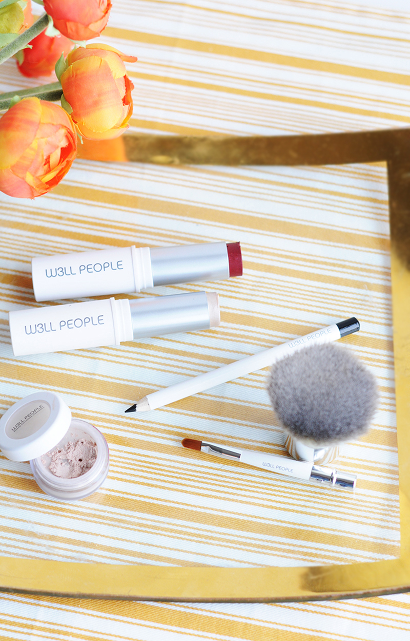 Tutorial: a beautiful fall makeup tutorial using all-natural beauty products from W3LL PEOPLE! 