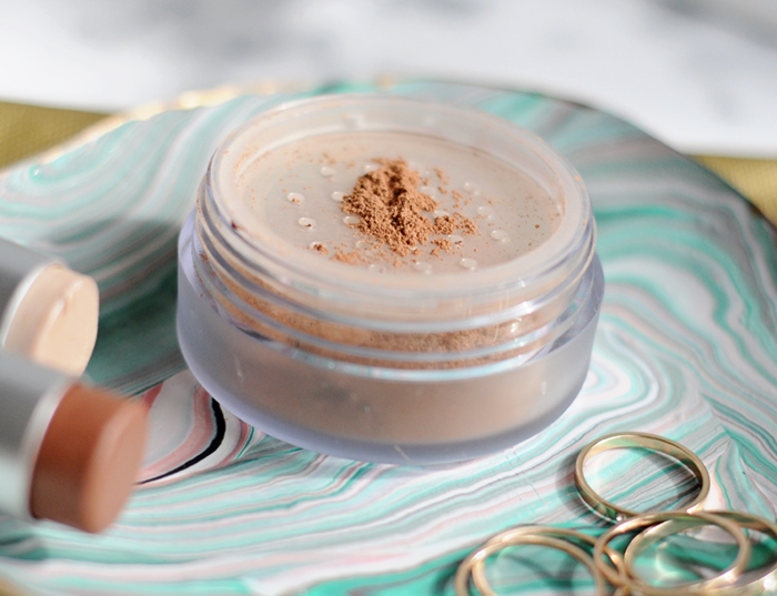 How to use all-natural beauty products to achieve a year-round faux glow!