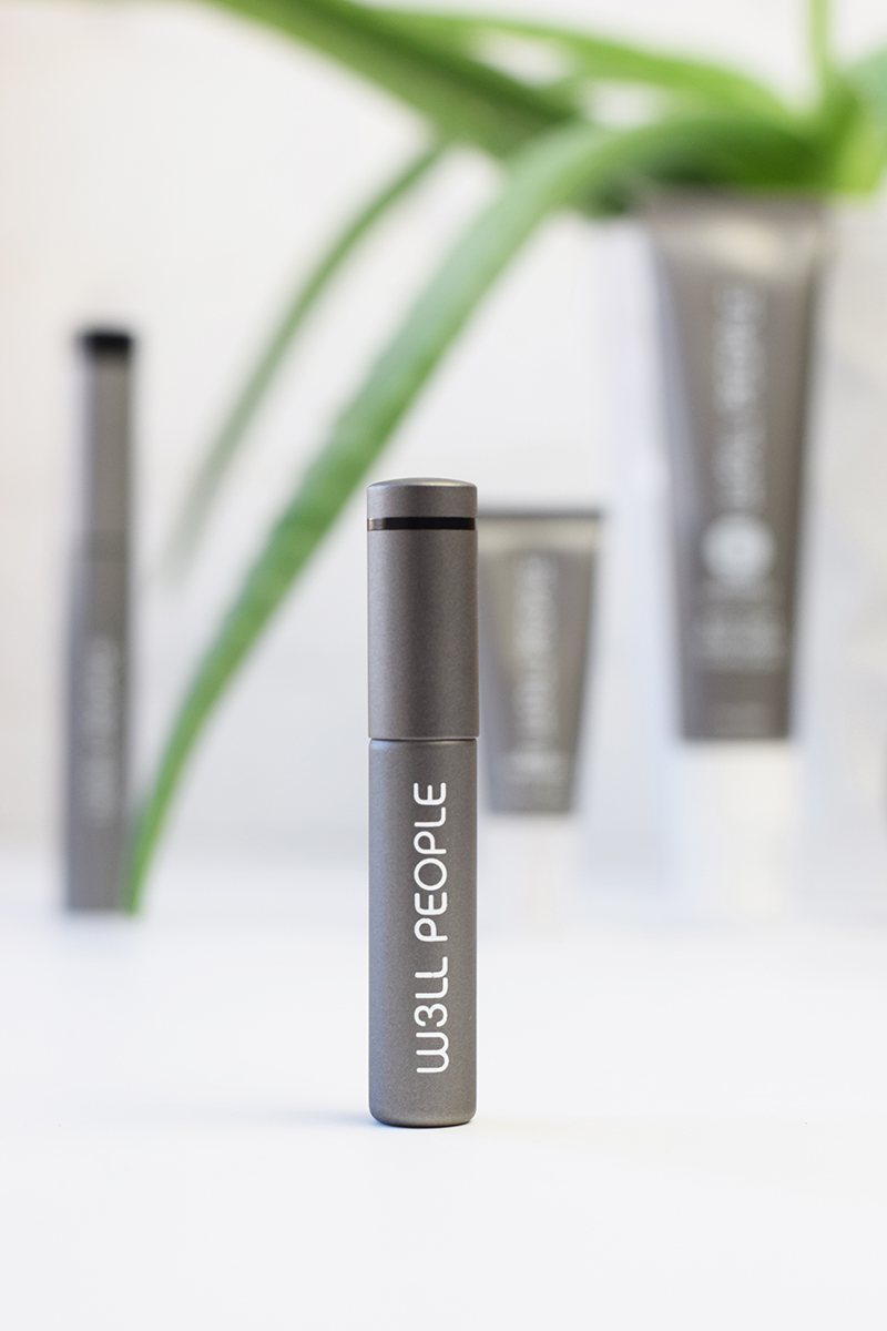 NEW!! Expressionist Liquid Eyeliner